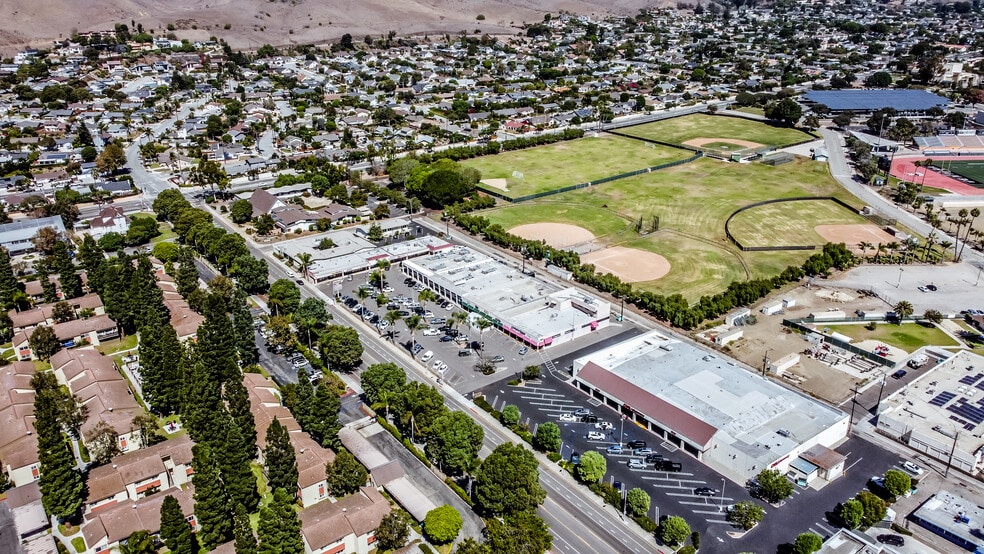 More Photos Of 100 N Ashwood Ave, Ventura General Retail For Sale