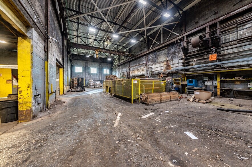 More Photos Of 164 Eyster Rd, Halltown Manufacturing For Sale