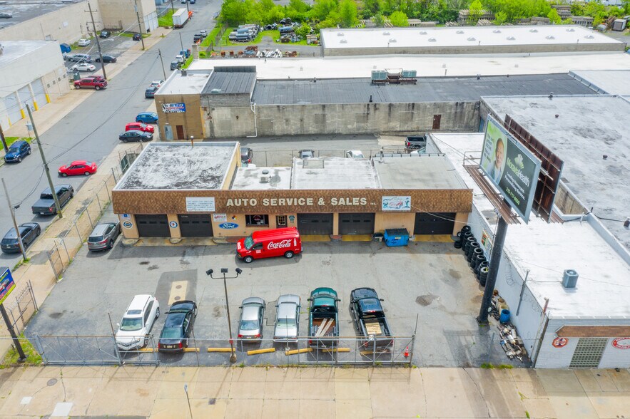 Primary Photo Of 8685 Torresdale Ave, Philadelphia Auto Repair For Sale