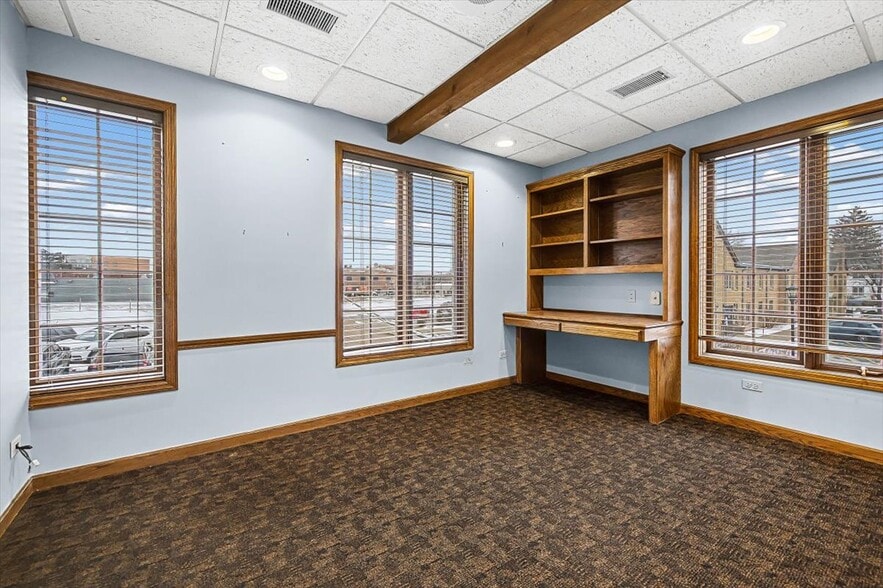 More Photos Of 50 Ela St, Barrington Medical For Lease