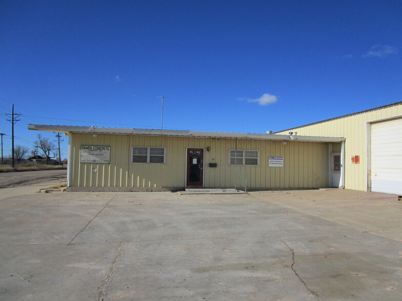 Primary Photo Of 220 W Tyng Ave, Pampa Specialty For Lease