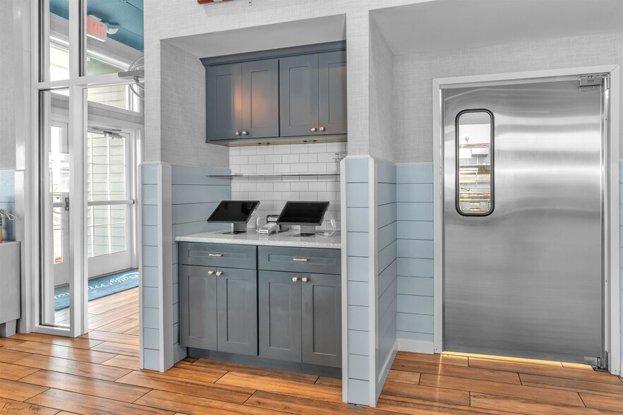 More Photos Of 2507 Delaware Ave, North Wildwood Restaurant For Sale