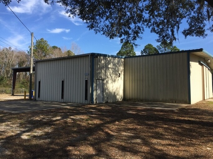 More Photos Of 1108 School Ave, Panama City Light Distribution For Sale