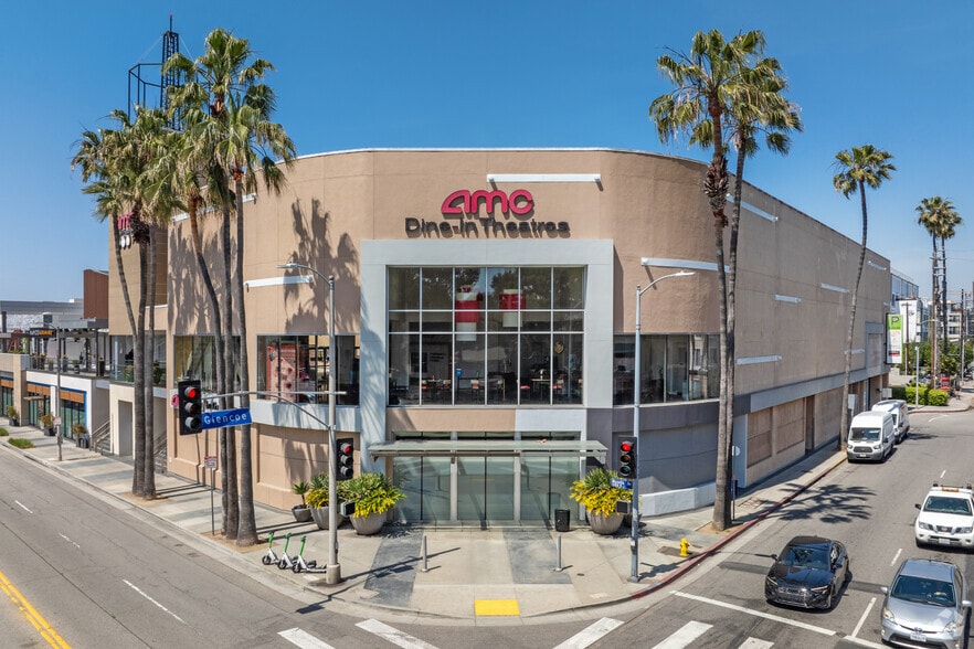 More Photos Of 13455 Maxella Ave, Marina del Rey General Retail For Lease