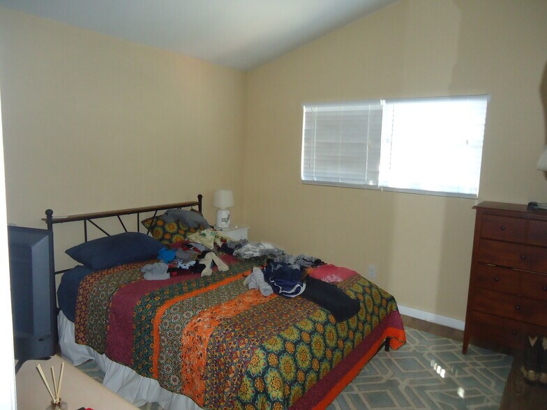 More Photos Of 1216 5th Ave, Tybee Island Apartments For Sale