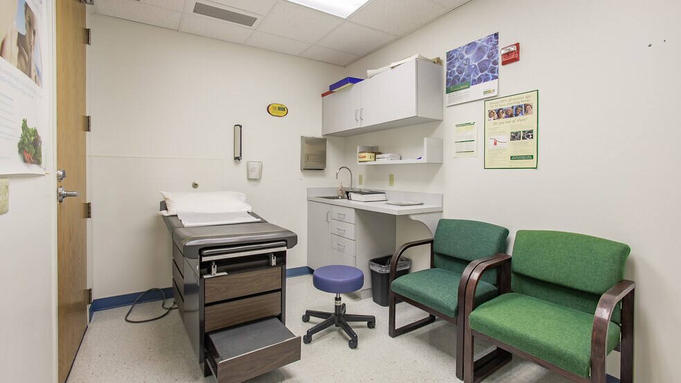 More Photos Of 7350 Sand Lake Commons Blvd, Orlando Medical For Lease