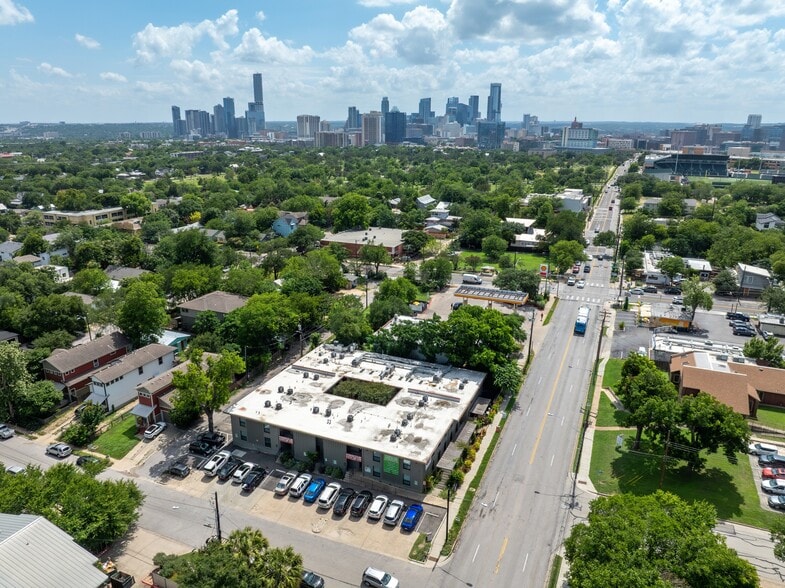More Photos Of 1915 E Martin Luther King Jr Blvd, Austin Apartments For Sale