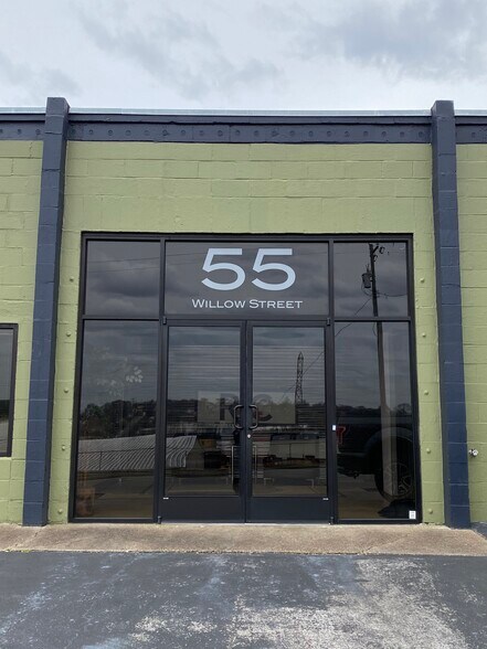 More Photos Of 55 Willow St, Nashville Office For Lease