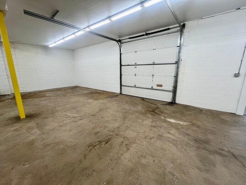 More Photos Of 76 21st St, Newport Warehouse For Sale