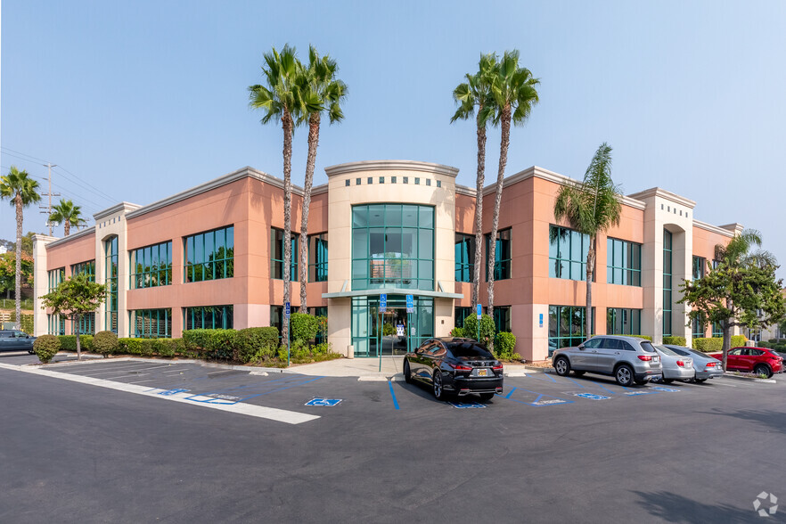 Primary Photo Of 169 Saxony Rd, Encinitas Medical For Lease