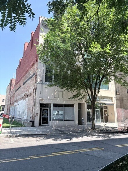 More Photos Of 1313 Connecticut Ave, Bridgeport Light Distribution For Lease