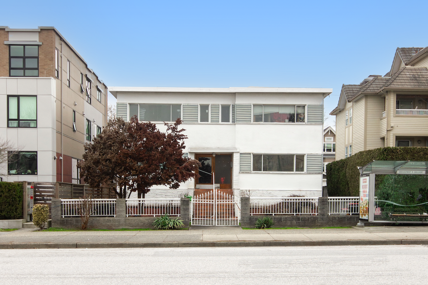 Primary Photo Of 2425 W Broadway, Vancouver Apartments For Sale