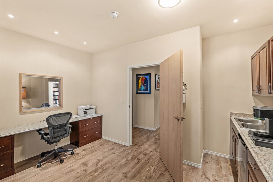 More Photos Of 103 S St Francis Dr, Santa Fe Medical For Sale