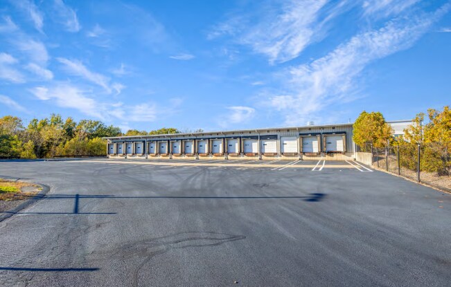 More Photos Of 39 Gilmore Dr, Sutton Truck Terminal For Sale