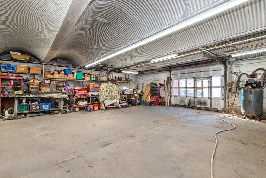 More Photos Of 307 Paterson Ave, East Rutherford Auto Repair For Sale