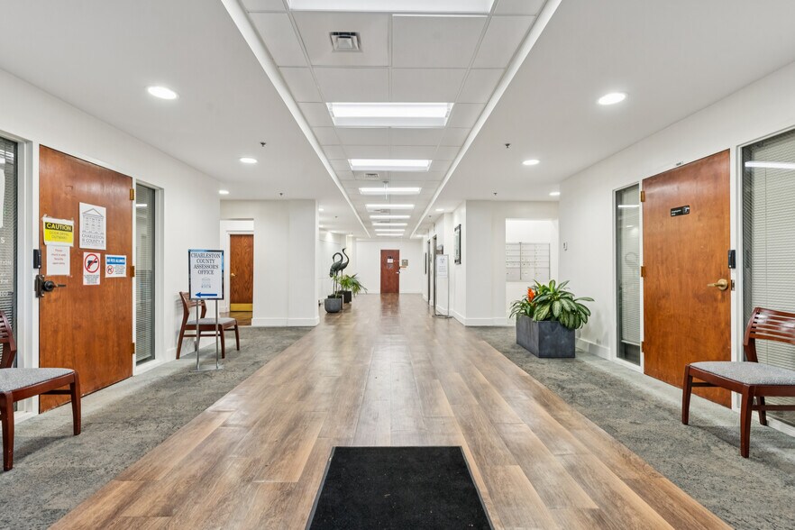 More Photos Of 3875 Faber Place Dr, North Charleston Medical For Lease