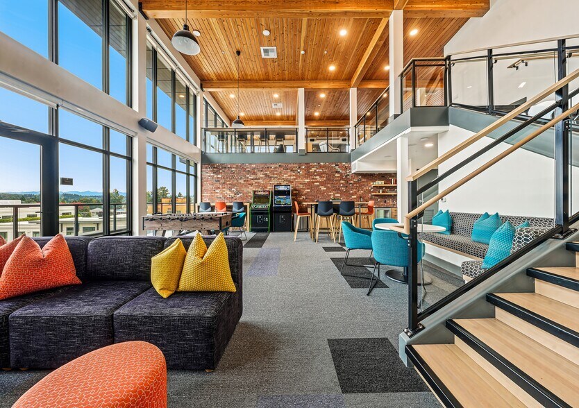 More Photos Of 109 S Division St, Auburn Apartments For Lease