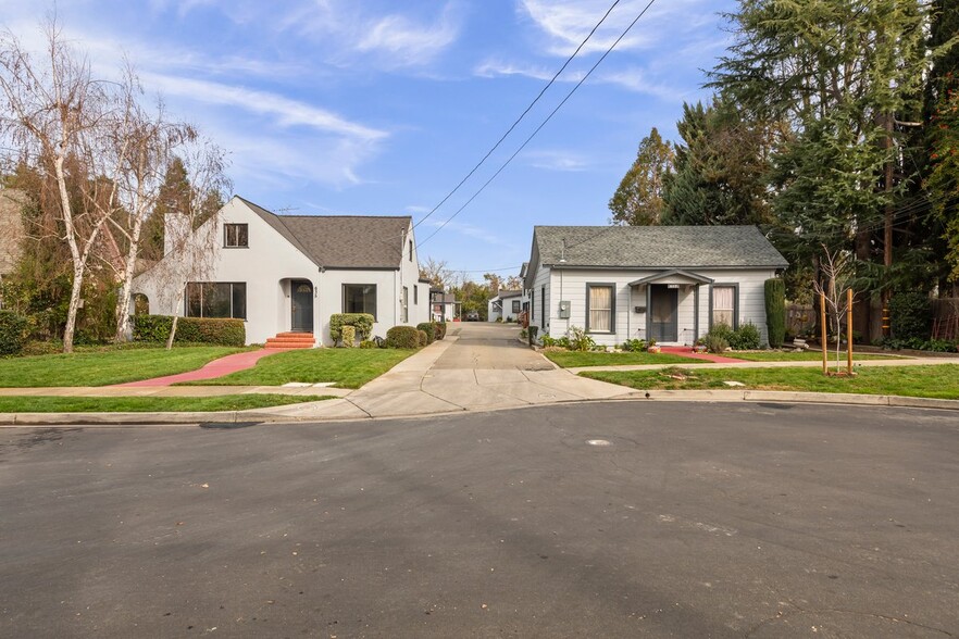 Primary Photo Of 635 Saint John St, Pleasanton Multifamily For Sale