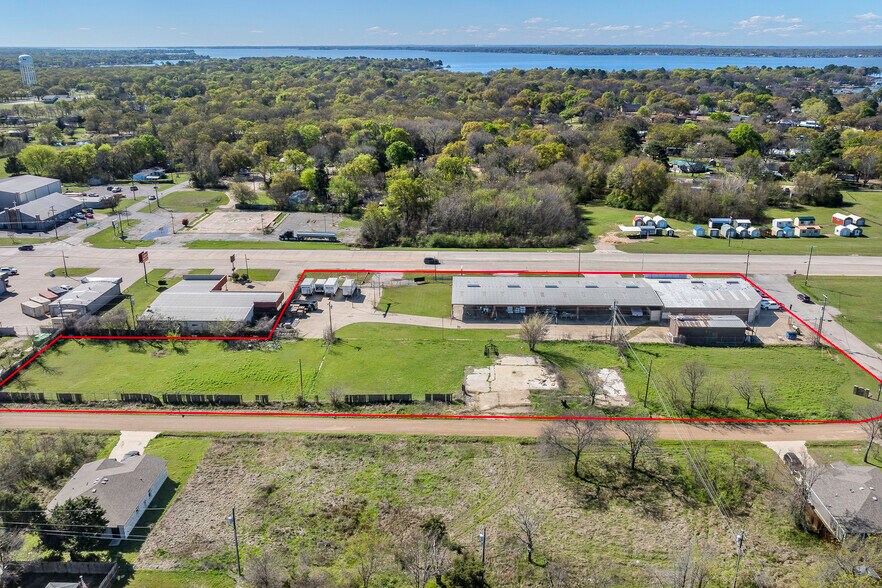 More Photos Of 2824 W Main St, Gun Barrel City General Retail For Lease