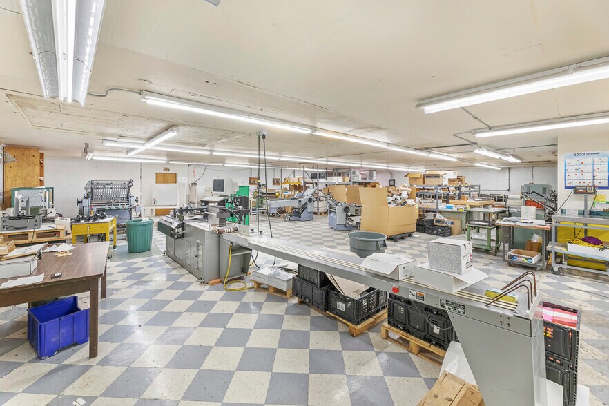 More Photos Of 14924 Beloit Snodes Rd, Beloit Manufacturing For Sale