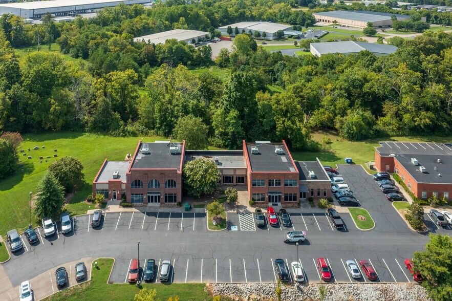 More Photos Of 2575 Willow Point Way, Knoxville Office For Sale
