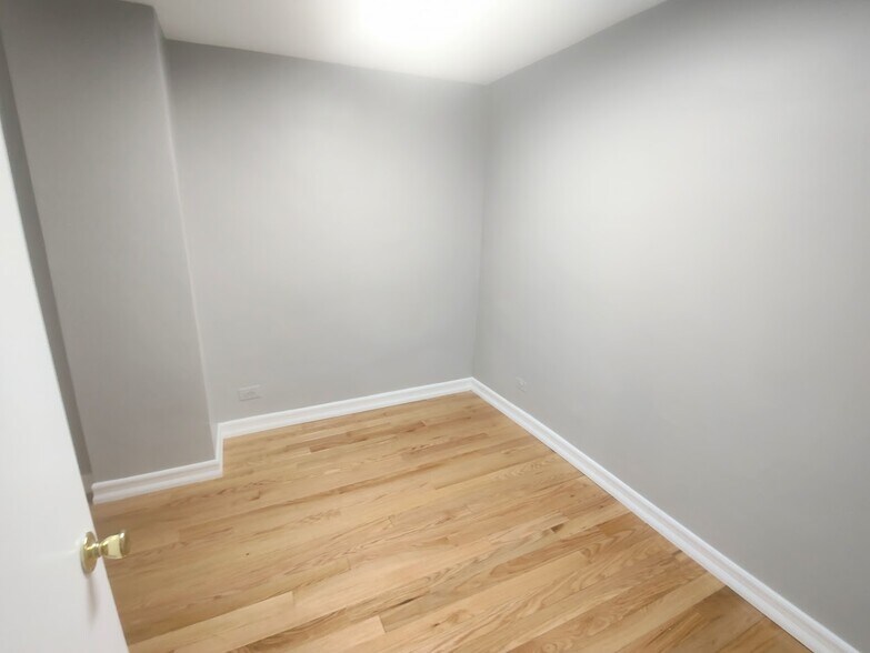 More Photos Of 1717 E 18th St, Brooklyn Apartments For Sale