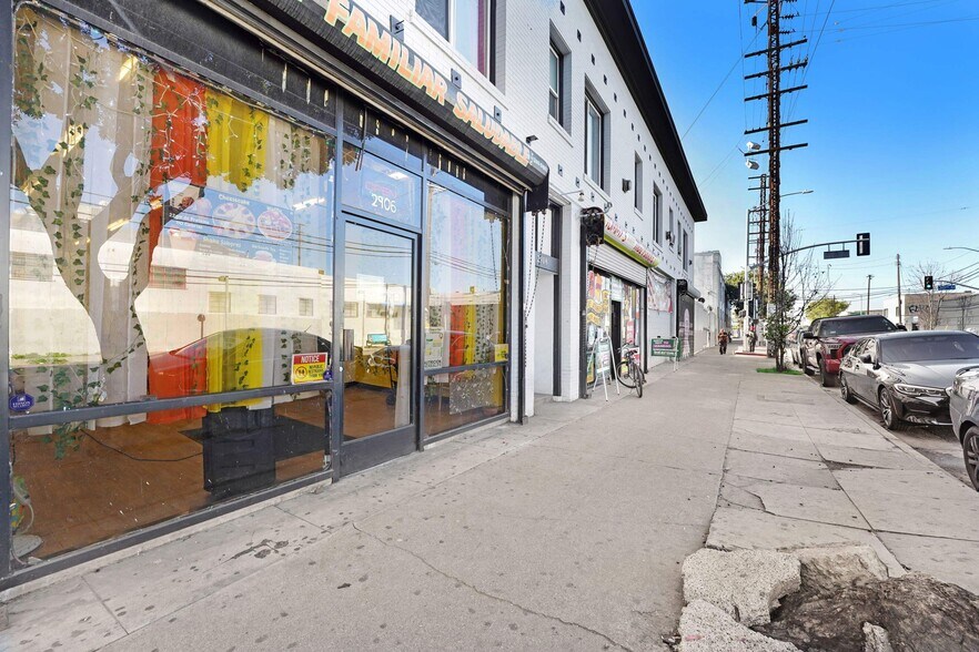 More Photos Of 2906 S San Pedro St, Los Angeles Apartments For Sale