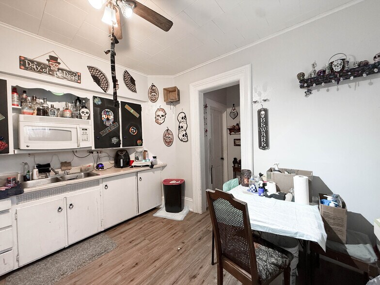 More Photos Of 257 Washington St NW, Warren Multifamily For Sale