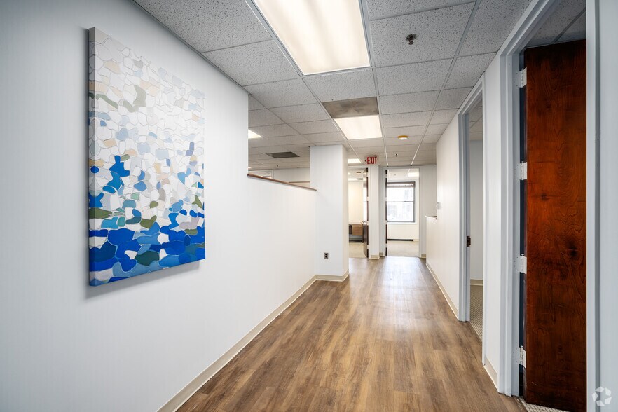 More Photos Of 121 S Broad St, Philadelphia Coworking Space