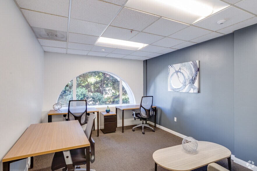 More Photos Of 7 W Figueroa St, Santa Barbara Coworking Space