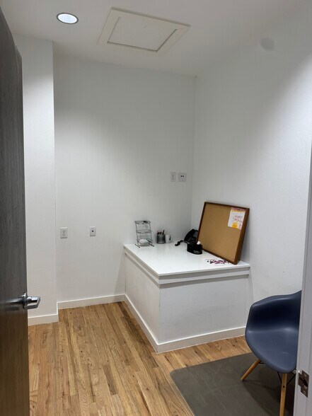 More Photos Of 4319 Camp Bowie Blvd, Fort Worth Medical For Sale