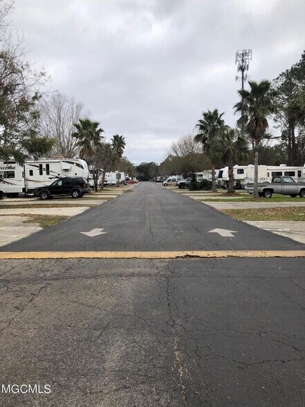 More Photos Of 190 Beauvoir Rd, Biloxi Trailer Camper Park For Sale