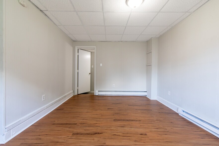 More Photos Of 403 Washington Ave, Sellersville Apartments For Sale