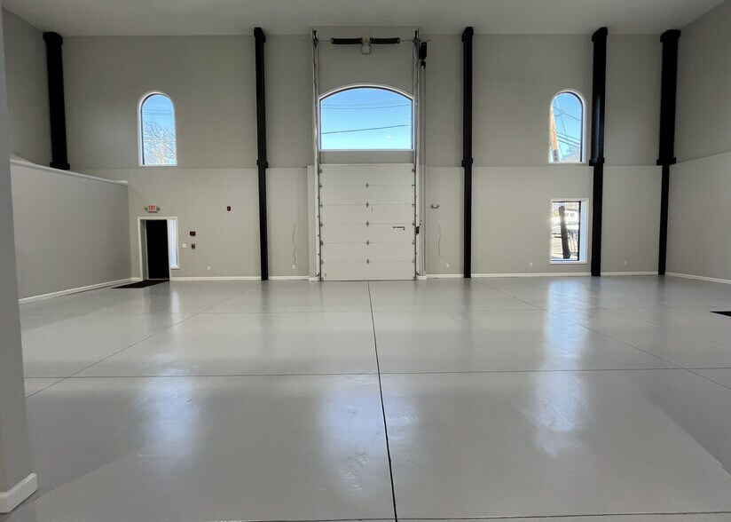More Photos Of 2398 Beryllium Rd, Scotch Plains Warehouse For Sale