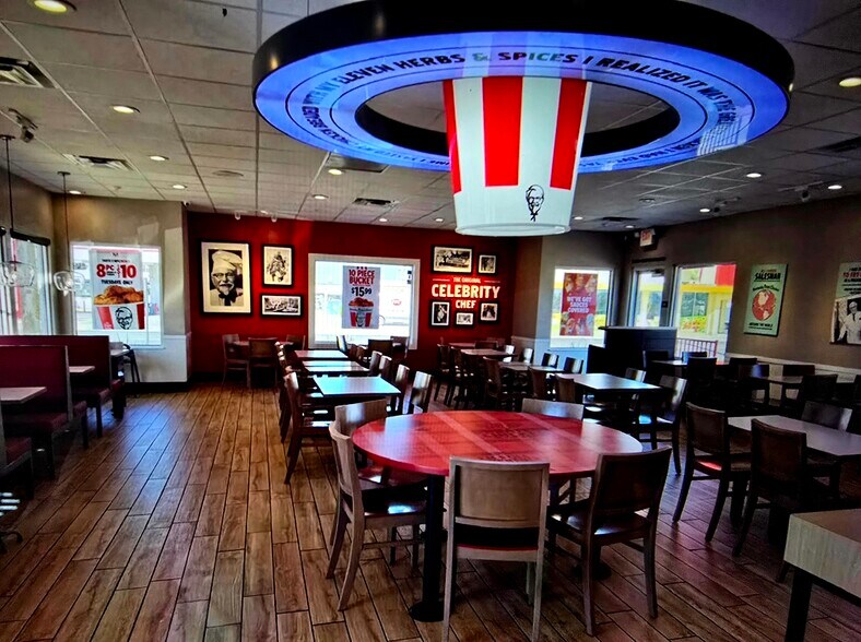 More Photos Of 812 Cecil Ave, Delano Fast Food For Sale