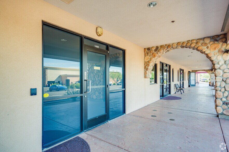 More Photos Of 711 E Carefree Hwy, Phoenix Unknown For Lease