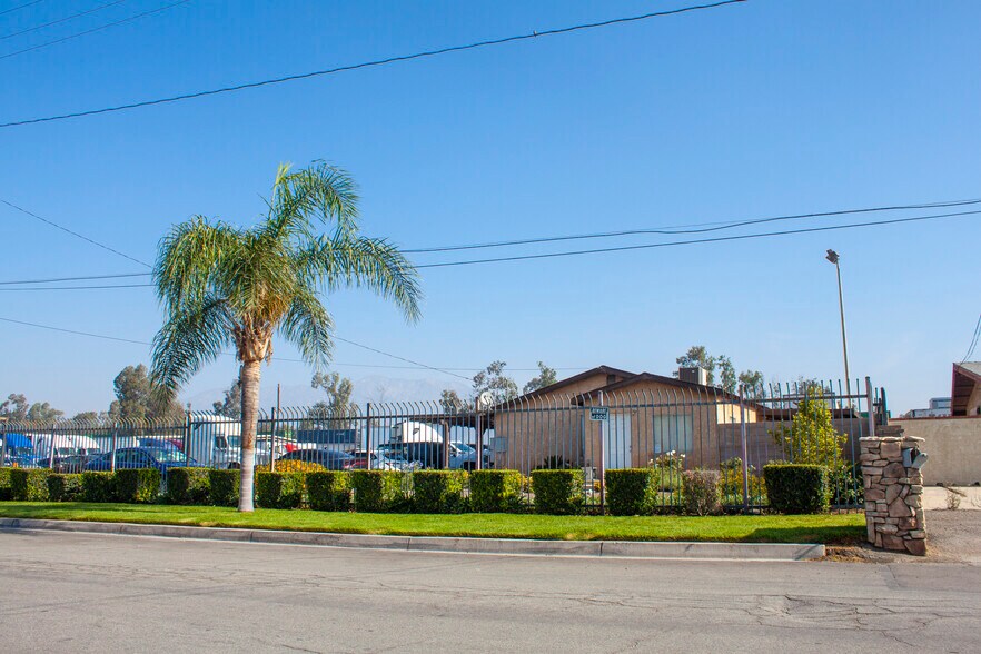 More Photos Of 15810 Boyle Ave, Fontana Land For Lease
