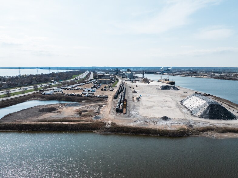 Primary Photo Of Pier 27, Hamilton Land For Lease