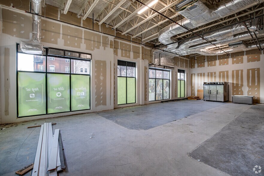 More Photos Of 11275 W Broad St, Glen Allen Unknown For Lease