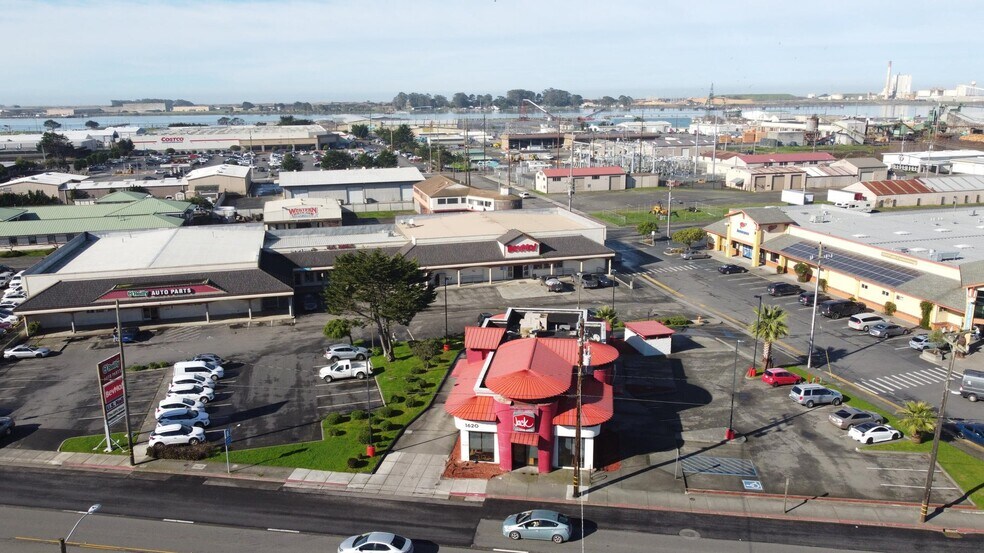 More Photos Of 1626-1628 Broadway, Eureka Freestanding For Sale