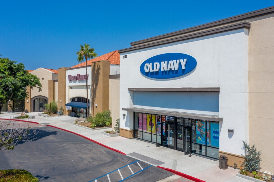 More Photos Of 2110-2178 Vista Way, Oceanside Unknown For Lease