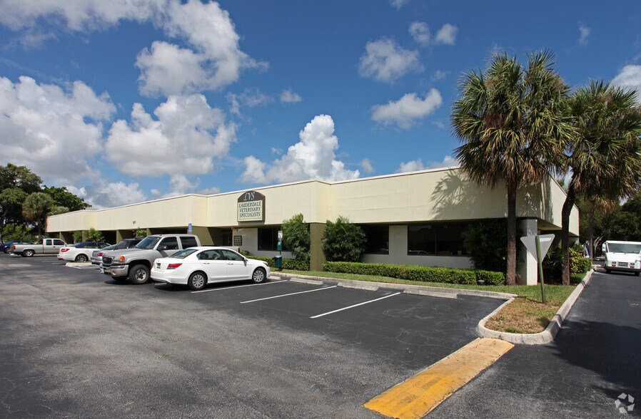 More Photos Of 3115 NW 10th Ter, Oakland Park Unknown For Lease