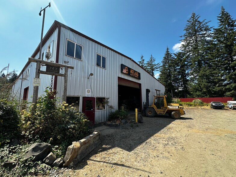 More Photos Of 747 Atlas Rd, Vader Warehouse For Sale