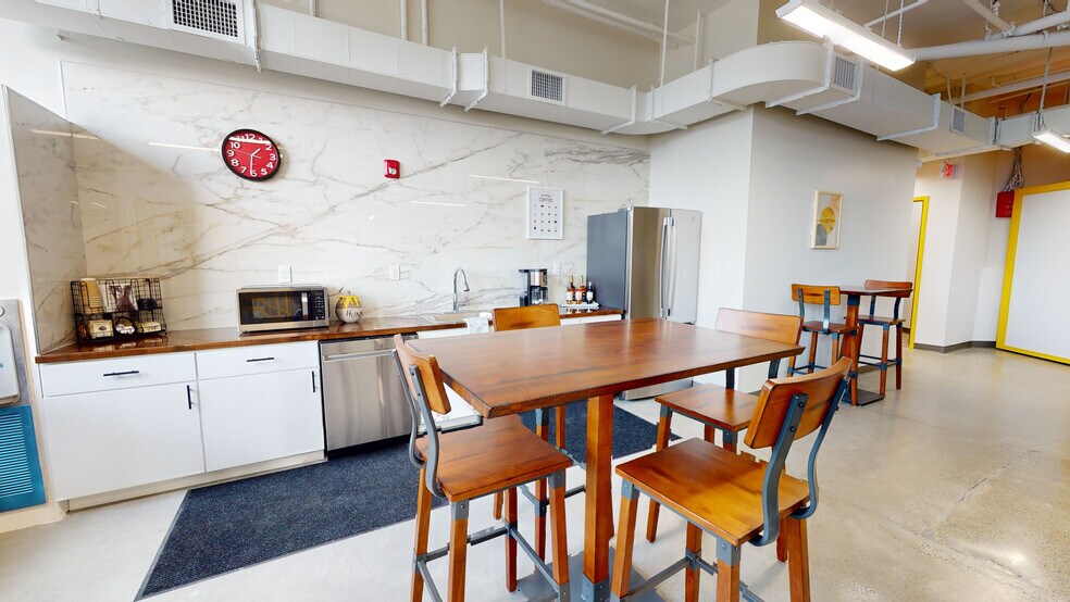 More Photos Of 227 Washington St, Salem Apartments For Lease