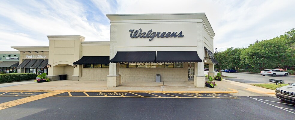 More Photos Of 8311-8385 Creedmoor Rd, Raleigh Supermarket For Lease