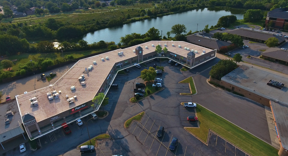 More Photos Of 3300-3454 S Boulevard St, Edmond Unknown For Lease