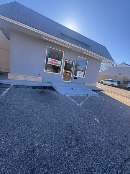 More Photos Of 1515 Main St, Southaven General Retail For Lease