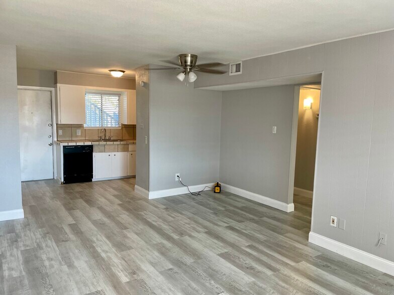 More Photos Of 3920 Brushwood Ln, Corpus Christi Apartments For Sale