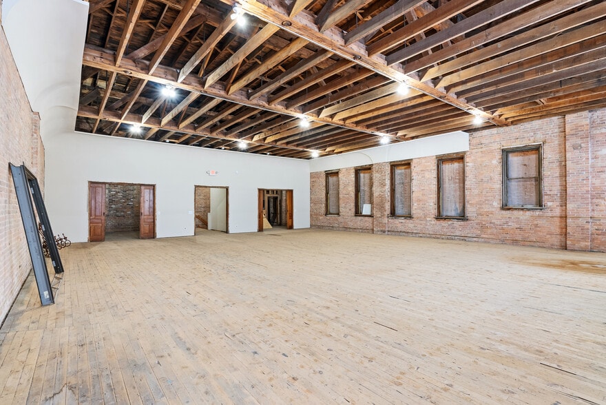 More Photos Of 4654 Water St, Columbiaville Storefront Retail Residential For Sale