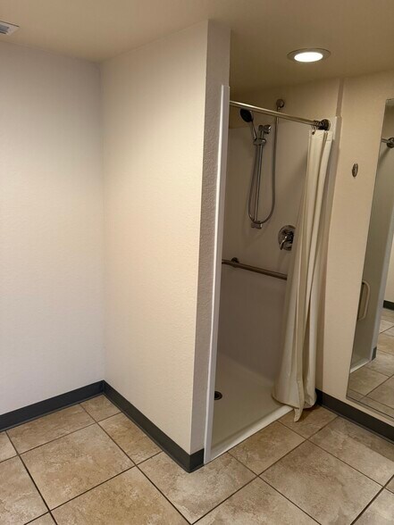 More Photos Of 946 Tamiami Trl, Port Charlotte Medical For Lease